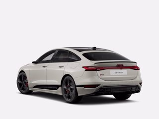 AUDI S6 e-tron SPB quattro Sport attitude