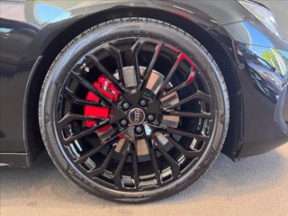 AUDI A6 Avant TDI 150 kW S tronic quattro S line edition