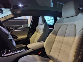 AUDI A6 e-tron Avant quattro S line edition