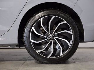 VOLKSWAGEN Golf 1.5 tgi life 130cv dsg