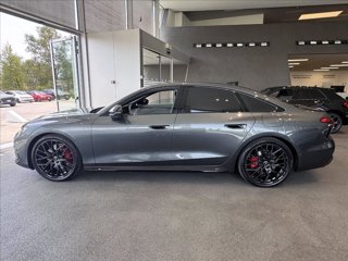 AUDI A6 e-hybrid 270 kW S tronic quattro S line edition