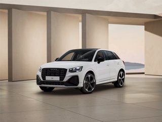 AUDI Q2 35 TDI S tronic Identity Black