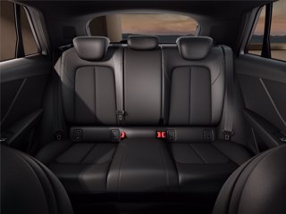 AUDI Q2 35 TDI S tronic Identity Black