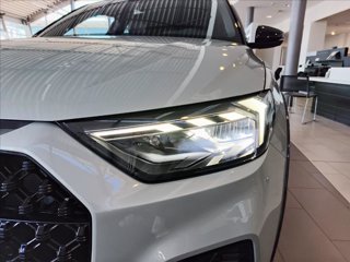 AUDI A1 allstreet 35 TFSI S tronic Identity Contrast