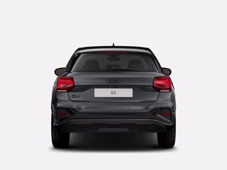 AUDI Q2 35 TDI S tronic Identity Black