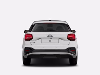 AUDI Q2 35 TDI S tronic Identity Black