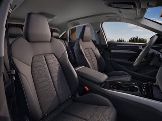 AUDI A6 Avant TDI quattro 150 kW S tronic S line edition