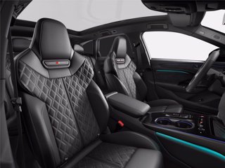 AUDI A6 Avant e-hybrid 270 kW S tronic quattro S line edition