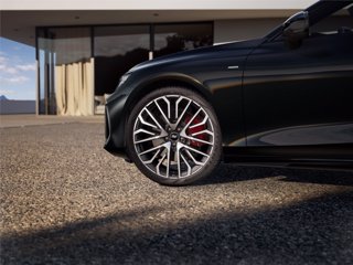 AUDI A6 Avant e-hybrid 270 kW S tronic quattro S line edition