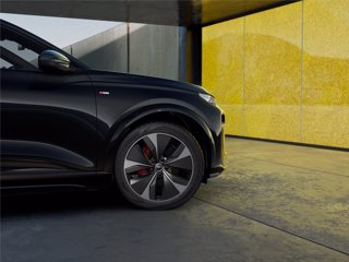 AUDI Q6 SPB e-tron quattro S line edition
