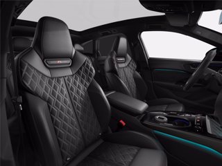 AUDI A5 Avant TDI 150 kW quattro S tronic mHEV+ S Line edition