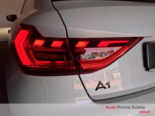 AUDI A1 sportback 30 1.0 tfsi identity black 116cv s-tronic