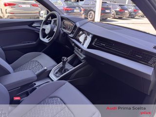 AUDI A1 sportback 30 1.0 tfsi identity black 116cv s-tronic