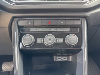 VOLKSWAGEN T-Roc 2.0 TDI SCR 150 CV DSG 4MOTION Advanced BlueMot. Tech.