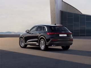AUDI Q5 TDi 150 kW mHEV+ S tronic quattro Business
