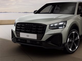 AUDI Q2 35 TDI S tronic Identity Black