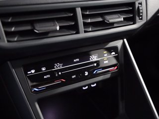 VOLKSWAGEN Taigo 1.0 tsi r-line 110cv