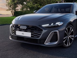 AUDI A5 Avant e-hybrid 270 kW quattro S tronic S Line Edition