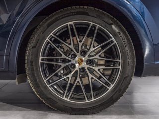 PORSCHE Cayenne 3.0 e-hybrid tiptronic