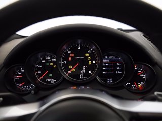 PORSCHE Cayenne 3.0 platinum edition tiptronic