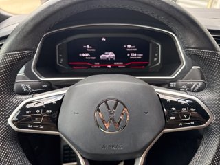 VOLKSWAGEN Tiguan 2.0 TDI 200 CV SCR DSG 4MOTION R-Line