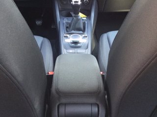 AUDI Q2 35 1.5 tfsi admired