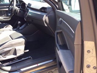 AUDI Q3 35 2.0 tdi s line edition s-tronic