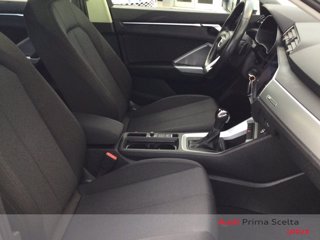 AUDI Q3 35 2.0 tdi s-tronic