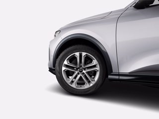 AUDI Q5 TFSI 150 kW mHEV+ S tronic Business Advanced