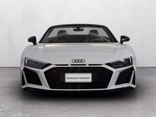 AUDI R8 spyder 5.2 v10 performance quattro 620cv s tronic