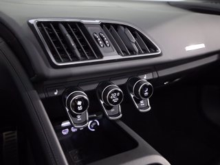 AUDI R8 spyder 5.2 v10 performance quattro 620cv s tronic