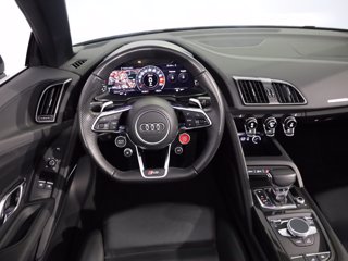 AUDI R8 spyder 5.2 v10 performance quattro 620cv s tronic