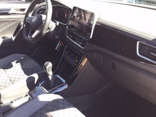 VOLKSWAGEN T-roc 1.0 tsi r-line 110cv