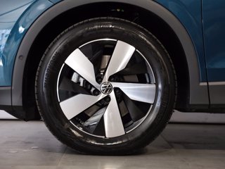 VOLKSWAGEN Tiguan 2.0 tdi elegance 150cv dsg