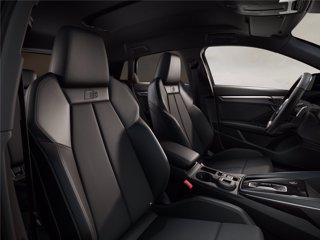 AUDI A3 allstreet TDI 110 kW S tronic Identity Contrast