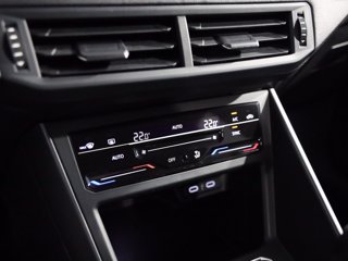 VOLKSWAGEN Taigo 1.0 tsi r-line 110cv