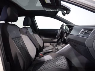 VOLKSWAGEN Taigo 1.0 tsi r-line 110cv