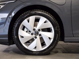 VOLKSWAGEN Golf 1.5 tsi ehybrid life 204cv dsg