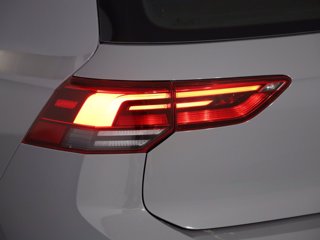 VOLKSWAGEN Golf 1.5 tgi life 130cv dsg