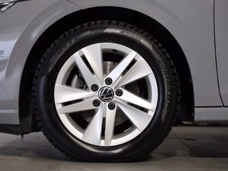 VOLKSWAGEN Golf 1.5 tgi life 130cv dsg