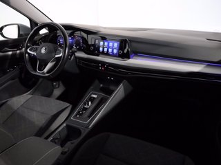 VOLKSWAGEN Golf 1.5 tgi life 130cv dsg