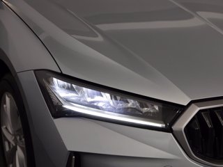 SKODA Superb wagon 2.0 tdi selection 150cv dsg