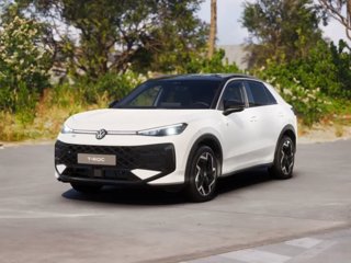 VOLKSWAGEN T-Roc 1.5 eTSI ACT 150 CV DSG R-Line