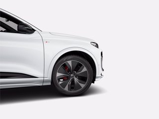 AUDI Q6 e-tron quattro S line edition