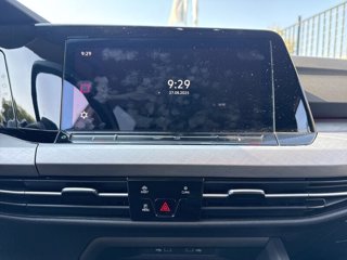 VOLKSWAGEN Golf 1.5 TGI DSG Life