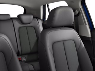 AUDI Q2 30 TDI S line Edition