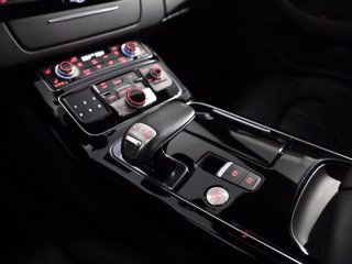 AUDI A8 3.0 v6 tdi quattro tiptronic