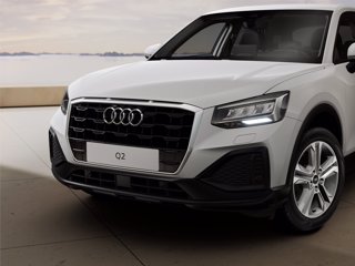 AUDI Q2 30 TDI Business