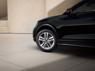 AUDI Q2 30 TDI Business