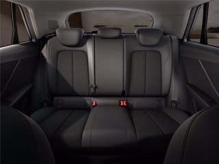 AUDI Q2 30 TDI Business